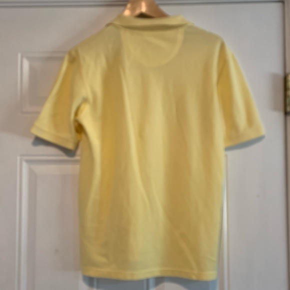 Men’s Covington Shirt EUC. Small. Pale Yellow - Picture 4 of 4